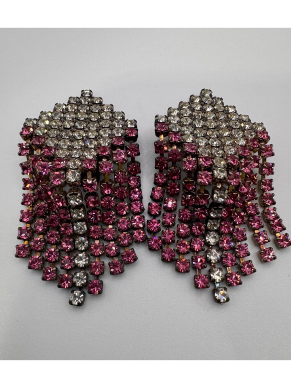 Vintage Pink Clear Rhinestone Fringe Earrings Dangle Clip On Pat 27133491 - Picture 6 of 12